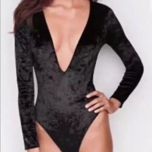 HP NWT Victoria's Secret Velvet Plunge Bodysuit XS